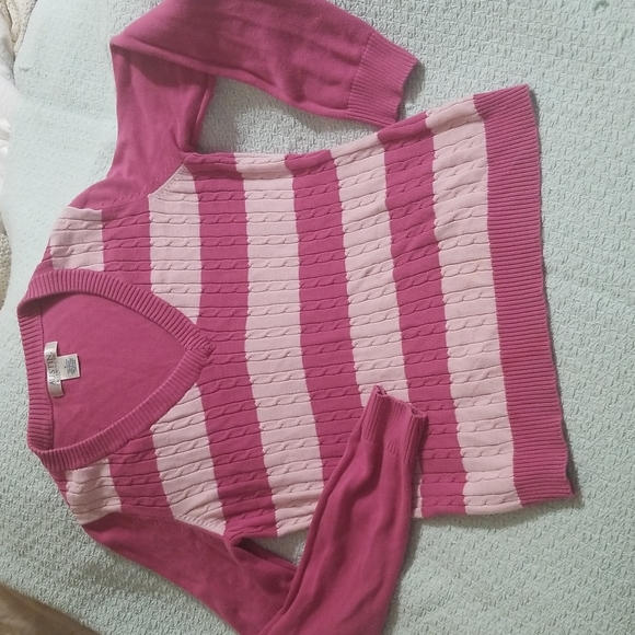 Austin Clothing Co. Sweaters - Austin Clothing Co. Vintage pink sweater.